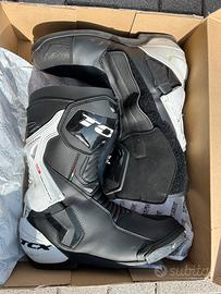 Stivali moto TCX ST Fighter