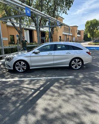 MERCEDES CLA SHOOTING BRAKE 200 4 MATIc