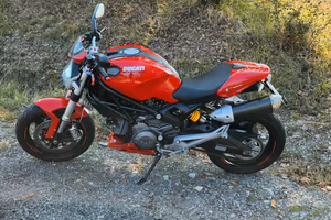 monster 696 +