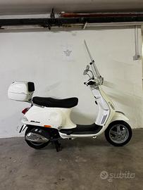Vespa 50 special