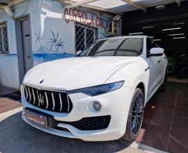 Maserati Levante 3.0 Diesel 275cv PERMUTE