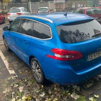Peugeot 308 2021