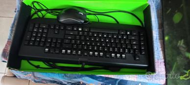 Set di Tastiera e Mouse e Accessori Razer