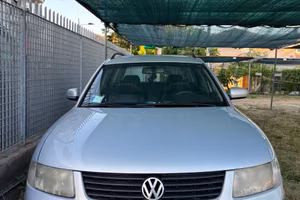 VW PASSAT B5 STW 1.9 TDI del 1998