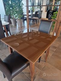 Tavoli 80x80 legno e piano in vetro
