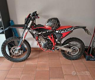 beta 125