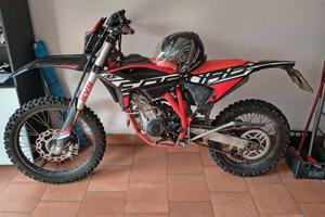 beta 125