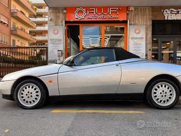 Alfa Romeo Spider 2.0 16V Twin Spark