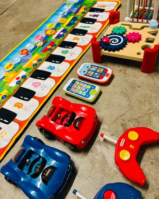 Set giochi bimbi 1-3 anni.