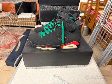Air Jordan 6 Retro - Black / infrared