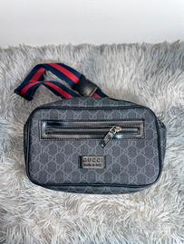 Borsello Gucci GG Supreme