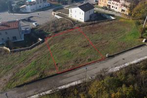 Terreno di 700 m² a Alonte