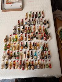 87 bottiglie di liquore mignon