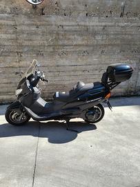 Scooter Suzuki Burgman 400
