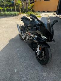 BMW S1000RR