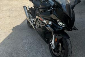 BMW S1000RR
