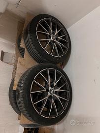 Cerchi in lega e gomme