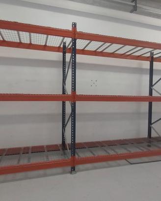 scaffali porta bancali