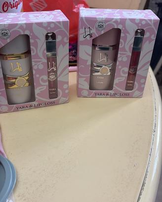 Profumo con lucidalabbra