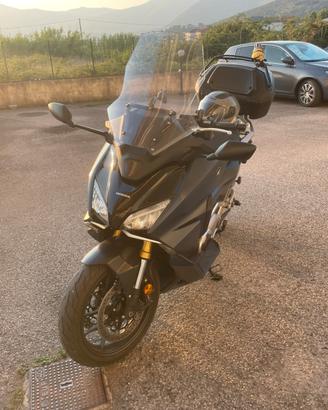 Honda  Forza 750
