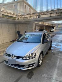 Volkswagen Golf 7 R line