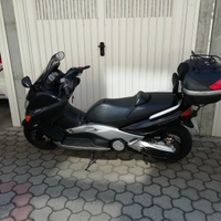 Scooter Tmax