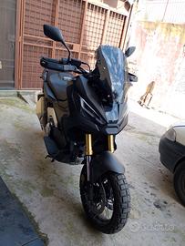 Honda X-ADV 750 - 2023