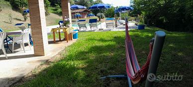 In campagna con piscina