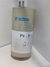 Condensatori Italfarad e Comar Pari al Nuovo