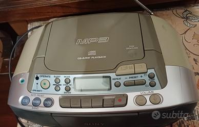 radio musicassette lettore  cd MP3  Sony 
