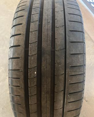 Pirelli Pzero 225/40 r19