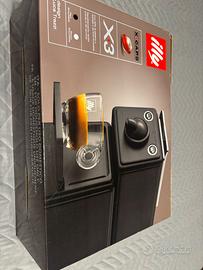 Macchinetta a capsule Illy Capsx3