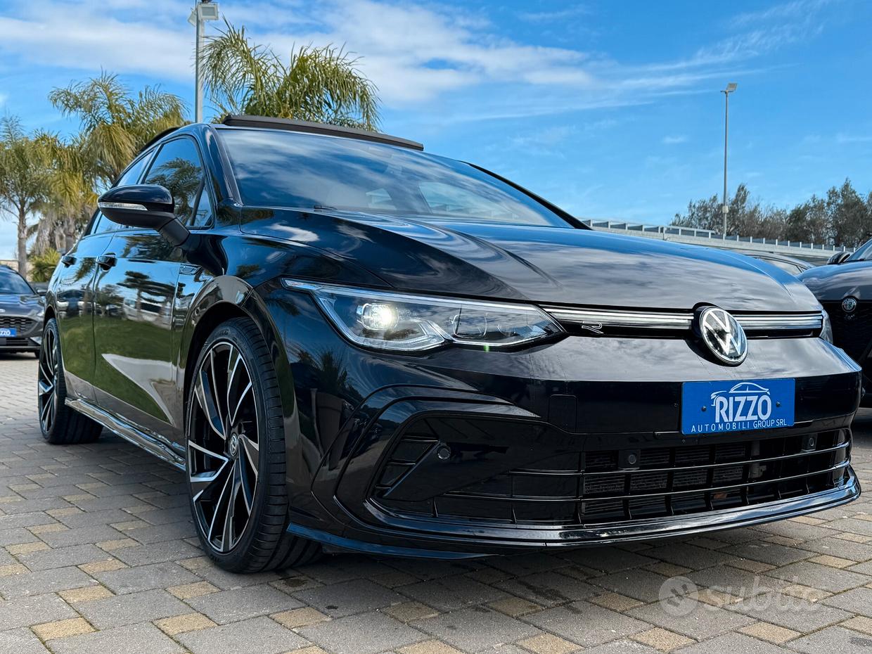 VOLKSWAGEN Golf 8ª serie