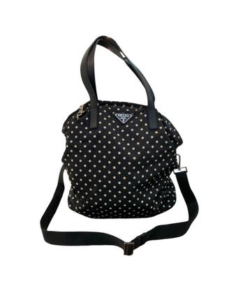 Borsa Prada a spalla e tracolla in Nylon Nero a Po