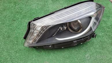 MERCEDES W176 BI-XENON Faro Fanale Sinistro SX