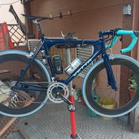 bici corsa vetta 