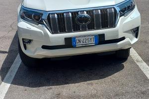 Toyota Land Cruiser 150