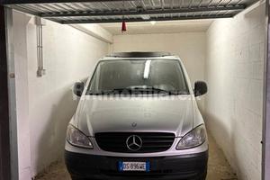 Garage via Thovez auto elettrica