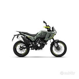 Benelli BKX 125
