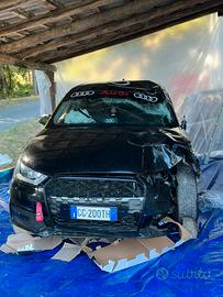 Audi A1 incidentata