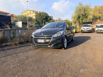 Peugeot 208 PureTech 68 3 porte Active