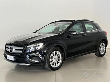 MERCEDES-BENZ GLA 180 Executive