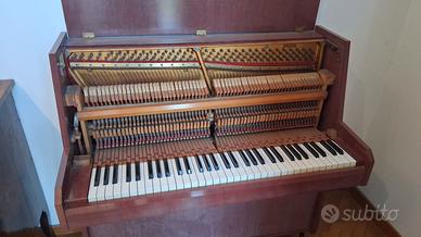 Pianoforte da studio Ricordi