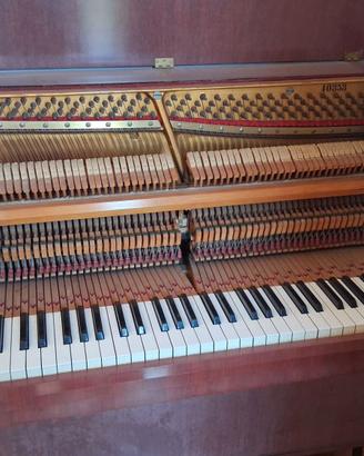 Pianoforte da studio Ricordi