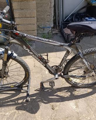 Mountain Bike Whistle Tonkawa taglia M in carbonio