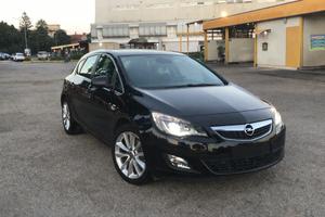 Astra 1.7 CDTI 110cv  Neopatentati manutenzione OK