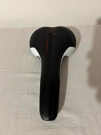 Sella italia flite carbon