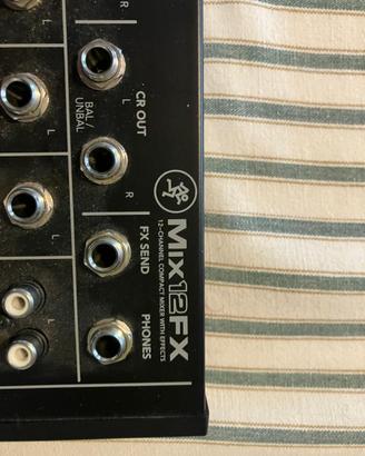 mix 12 fx 12 channel compact mixer