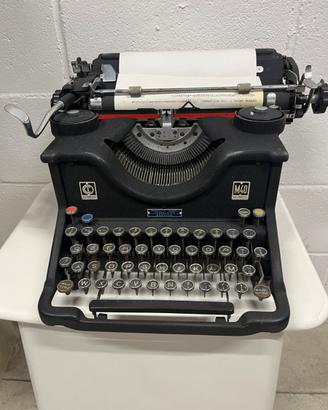 Macchina da scrivere