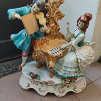 Porcellana di Capodimonte: violino e pianoforte 